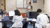 How Chicago doctors are encouraging telehealth during the expected ICE surge
