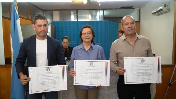 Los concejales electos en las últimas elecciones recibieron sus diplomas