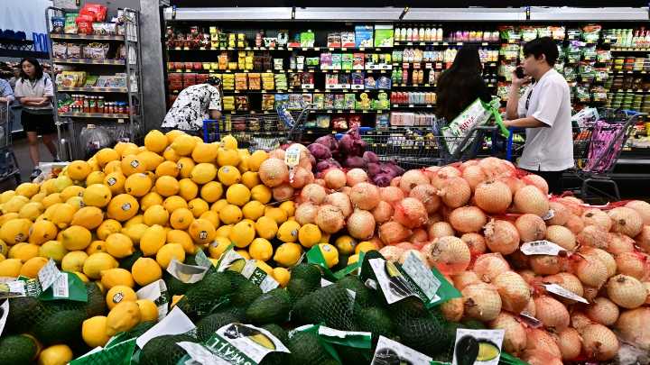 Inflation climbs in August as grocery and gas prices jump : NPR