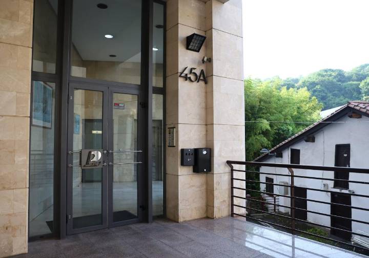 Las cooperativas con sede en Donostia ligadas al caso Cerdán registraron más de 200.000 euros