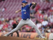 Blue Jays' booming bats come alive to stage comeback win over Reds