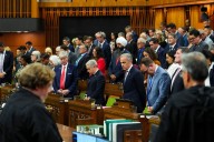 MPs pay tribute to Ken Dryden with moment of silence, remarks