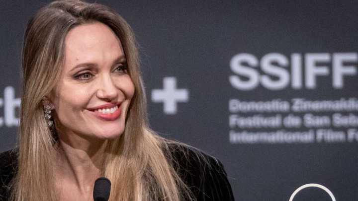 'Amo a mi País, pero no lo Reconozco': Angelina Jolie Habla de la Situación de Estados Unidos