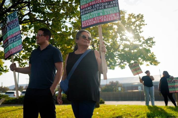 At ICE facility, friends of day laborer call for his release