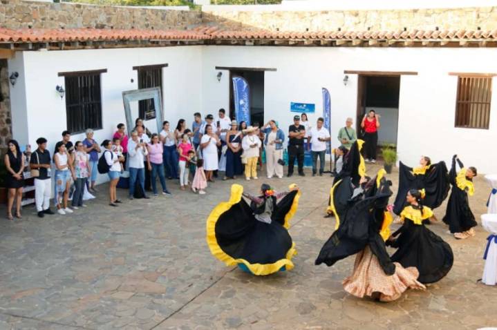Maneiro celebra Día Mundial del Turismo estrenando rutas turísticas