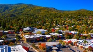 This Adorable Mountain Town Is The Oregon Wine Region's Best