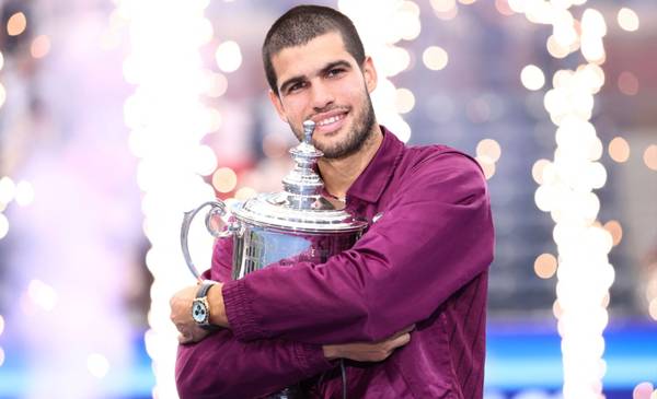 Alcaraz venció a Sinner, levantó el trofeo del US Open y recuperó la cima del ranking mundial