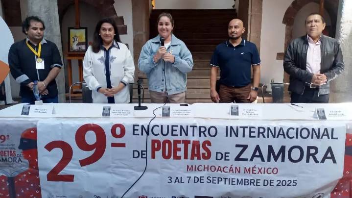 Zamora recibe a poetas de cinco países en Encuentro Internacional