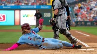 Filis vencen a Marlins con pitcheo dominante y juego pequeño