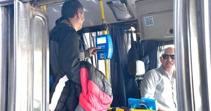 Las líneas de la ciudad ya cuentan con lector de QR