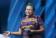 La Nobel de la Paz, Rigoberta Menchú, advierte sobre la deshumanización en la era digital