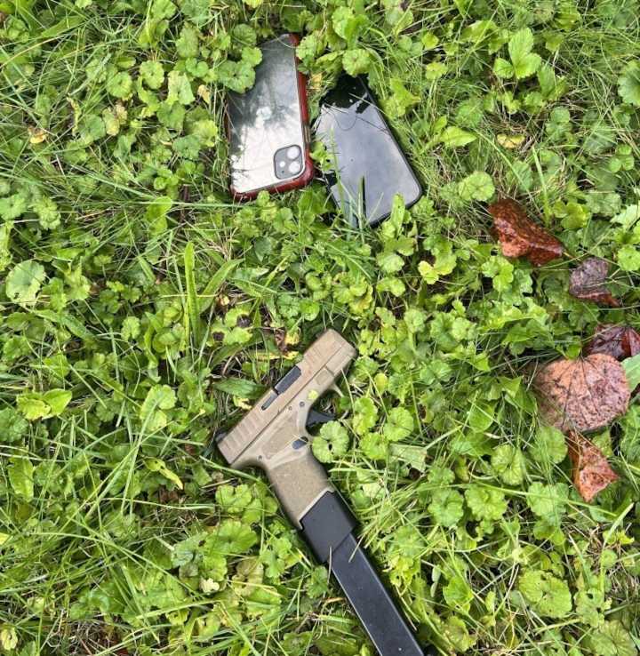 Cleveland men arrested in Westlake after police find stolen guns, property