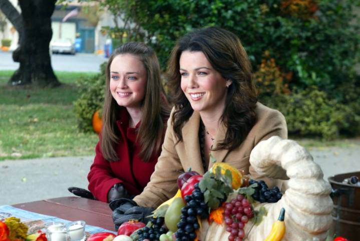 Panera ad features two 'Gilmore Girls' stars