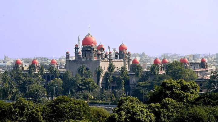Telangana SEC likely to issue notification for local body polls, despite HC questioning 42% BC reservation