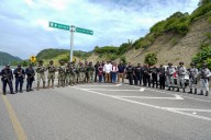 Oaxaca: Familias desplazadas por conflicto agrario regresan a comunidad