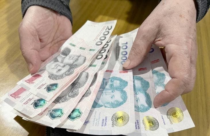 Desde el miércoles se completa el pago salarial a los estatales