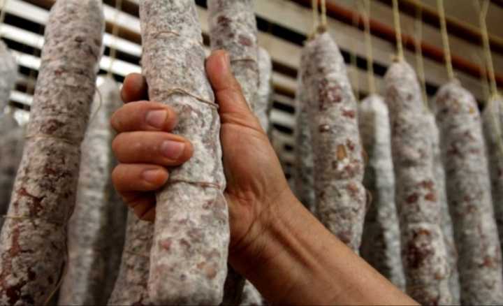 Un brote de triquinosis afectó a 65 personas de seis localidades distintas