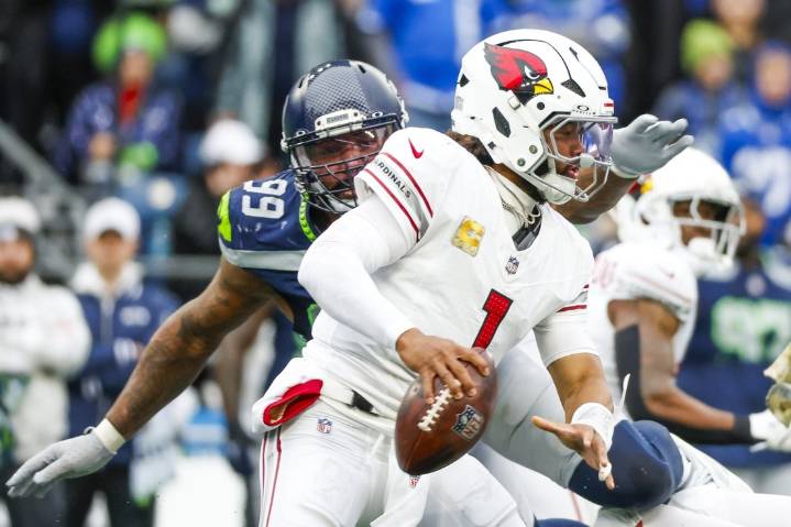 Deadspin | Week 4 TNF: Seahawks-Cardinals Preview, Props, Prediction