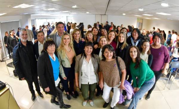 Provincia realizó la Primera Jornada de Sensibilización sobre Adopciones en Chubut