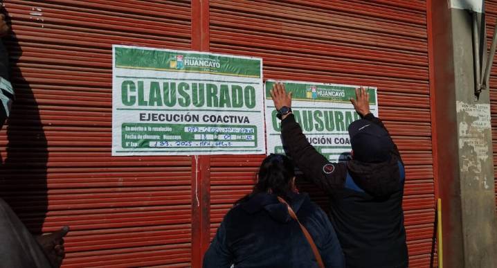 Clausuran negocios y detectan productos vencidos en locales naturistas de Huancayo