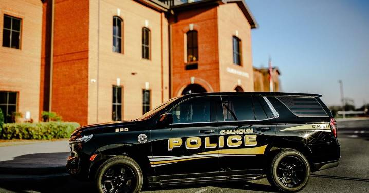 Large police presence at Calhoun High and Middle a 'routine safety sweep'