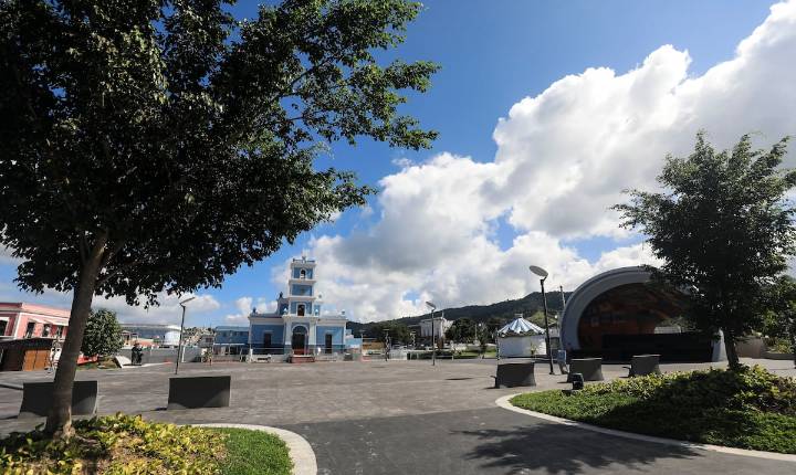 Cayey transmitirá el concierto de Bad Bunny en pantalla gigante