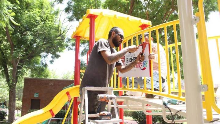 Llegan nuevos juegos infantiles al Parque Fundadores