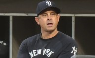 Former NY Yankees outfielder blasts manager Aaron Boone over controversial UNC football visit