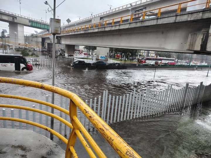 TOLUCA INUNDADA POR LAS FUERTES LLUVIAS