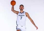 Aldama afronta su quinta campaña en la NBA: «Me siento más fuerte que nunca»
