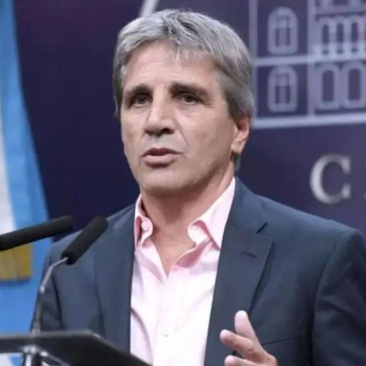 Luis Caputo, tras la reunión de Milei con Trump: "Hablamos de una cifra específica"