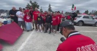 Avid 49ers fan gains fame for documenting Levi's Stadium tailgate celebrations