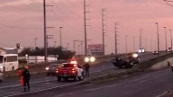 Volcadura en carretera Irapuato-Silao deja una persona herida