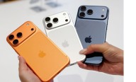 Sangeetha Delivers IPhone 17 In 17 Minutes, Fastest In India