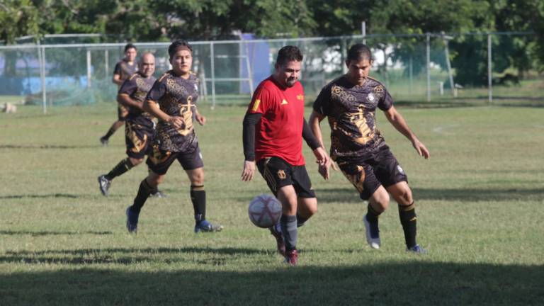 Hospital Naval asume liderato del Torneo de la Salud