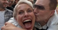 Coronation Street's Sue Devaney told 'adore you' by 90s popstar as she heads out with co