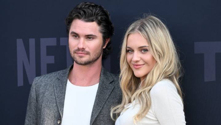 Chase Stokes Publicly Thirsted Over Kelsea Ballerini Days Before Split News