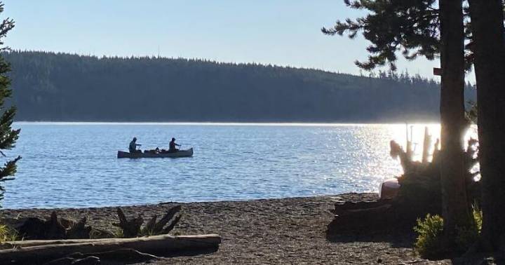 SOLITUDE AT LATITUDE: Yellowstone National Park's Shoshone Lake offers canoeing seclusion