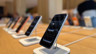 Inside the first Apple store in Detroit on opening day