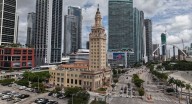 Regala Florida terreno a Trump en Miami para que construya biblioteca presidencial