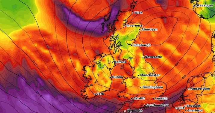 Met Office tells Brits in 49 areas to 'prepare' 3 essential items for 22 hours