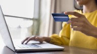 Compra inteligente: cuándo financiar o pagar al contado para aprovechar mejor el dinero