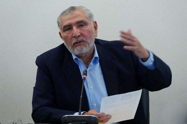 Adán Augusto asegura que cumplió con el SAT y pagó 22.8 mdp en impuestos