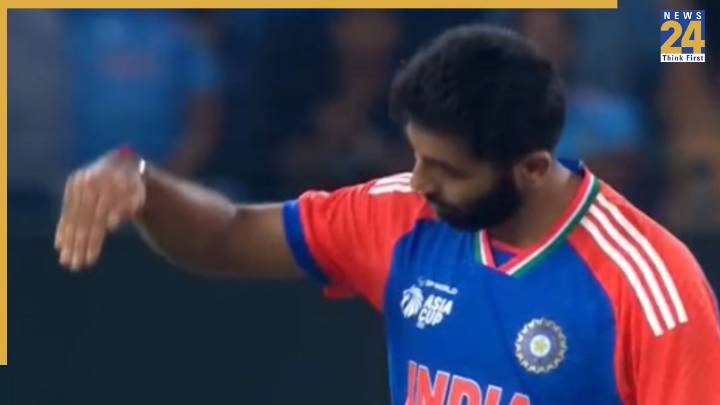 Jasprit Bumrah Mimics Haris Rauf With Flight Celebration After Yorker Dismissal