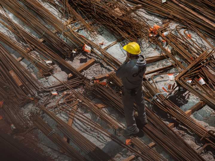 Sigue la retracción de la industria: en julio cayó 2,3% contra junio