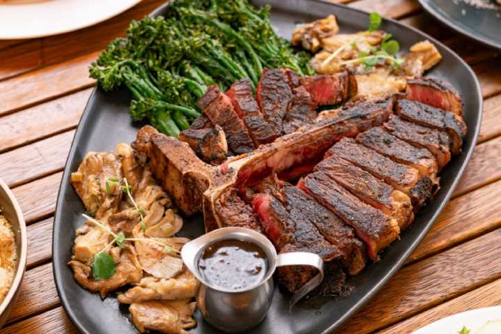 6 restaurants serving the best steak in and around Edmonton