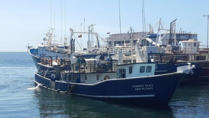 «¡Seguiremos pescando!»: Así reaccionaron tripulantes del buque atunero Carmen Rosa