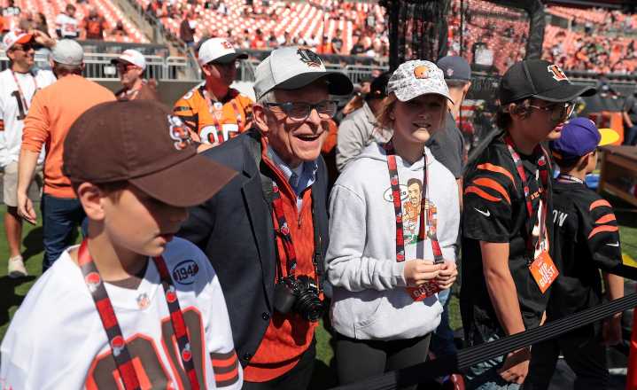Ohio governor Mike DeWine just made his NFL loyalty crystal clear at the Battle of Ohio