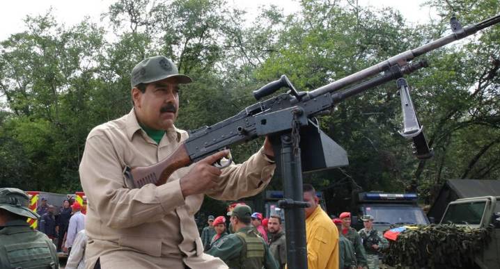 Nicolás Maduro anuncia una “etapa de lucha armada” si Estados Unidos ataca a Venezuela