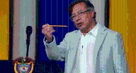 Presidente Petro propone reanudar fumigación aérea contra cultivos ilícitos En respuesta a los ataques recientes contra miembros del Ejército que hacen la erradicación manual.